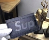 Porta Cartão Louis Vuitton Supreme Italiana