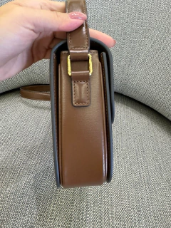 Imagem do Bolsa Celine Triomphe Classique Marrom Italiana