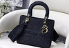 Bolsa Lady Dior D Lite Média Preta Bordada Italiana