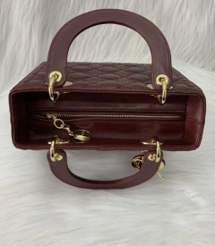 Imagem do Bolsa Lady Dior Média Vinho Italiana