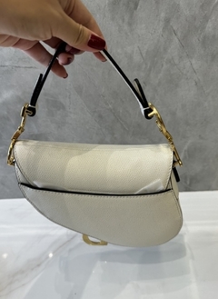 Imagem do Bolsa Dior Mini Saddle Off White Italiana