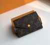 Carteira Louis Vuitton Victorine Monogram Amarela Italiana