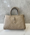 Bolsa Louis Vuitton Trianon Monogram Empreinte Bege Italiana