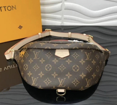 Pochete Louis Vuitton Italiana