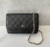 Bolsa Chanel Woc Caviar Preta com Dourado Italiana