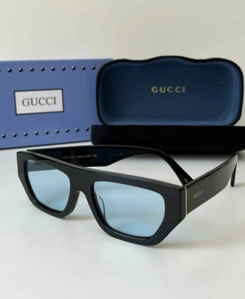 Óculos Gucci Azul e Preto Italiana