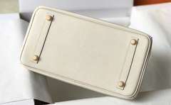 Bolsa Hermès Kelly 28 Branca Epsom Italiana - comprar online