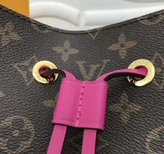 Bolsa Louis Vuitton Neonoé Pink Monogram Italiana - comprar online