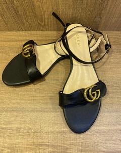 Sandália Rasteira Gucci Couro Preto Double G Italiana - comprar online
