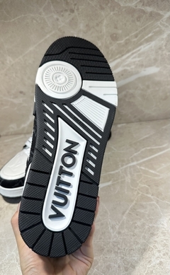 Tênis Louis Vuitton Preto E Branco Masculino Italiana - Romaly Grifes Bolsas