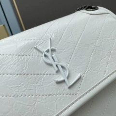 Bolsa YSL Niki Branca Italiana na internet