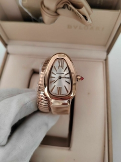 Relógio Bulgari Serpenti Rosé com Fundo Madrepérola Italiana
