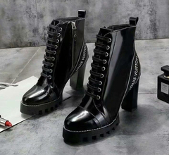 Bota Louis Vuitton Ankle Boot Star Trail Preta Italiana