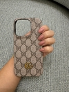Capinha Gucci GG Marrom Italiana