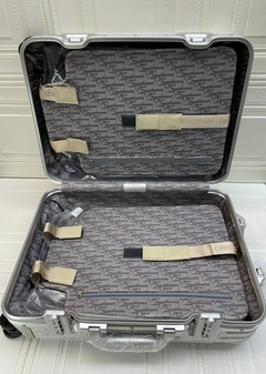 Imagem do Mala de Cabine Dior e Rimowa Cinza Oblique Italiana