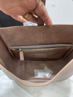 Bolsa YSL De Ombro Le 5 À 7 Pequena Nude Italiana - Romaly Grifes Bolsas
