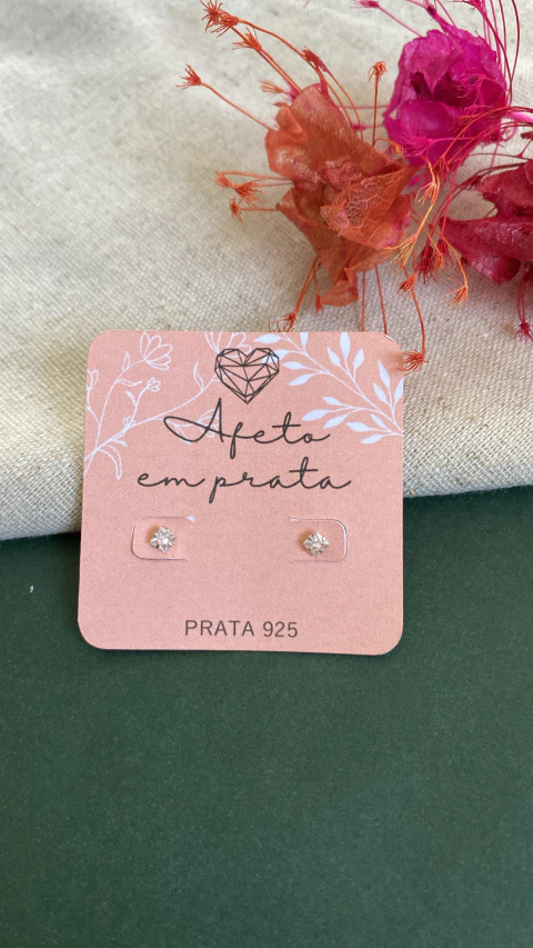 Brinco Ponto de luz quadrado P