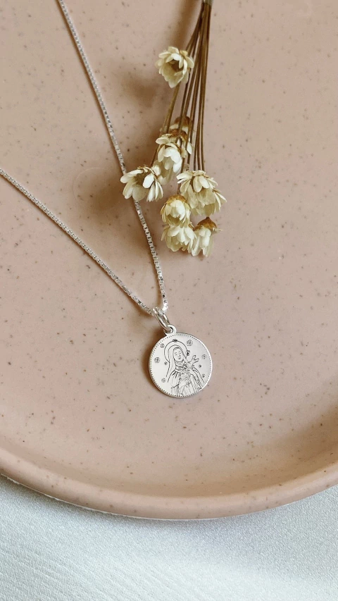 Colar Santa Terezinha do Menino Jesus - comprar online