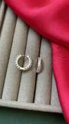 Argola Dois Lados Cravejada 15mm