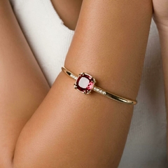 Bracelete Talita na internet