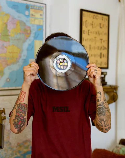 CAMISETA MSIL PREMIUM BORDO