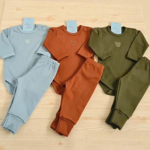 Kit 6 Peças Bebê Algodão Egípcio Body e Calça Océane Menino Azul Médio, Marrom e Verde Musgo