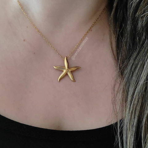 Chocker maxi estrela do mar em aço inoxidável com banho dourado colar curto - comprar online