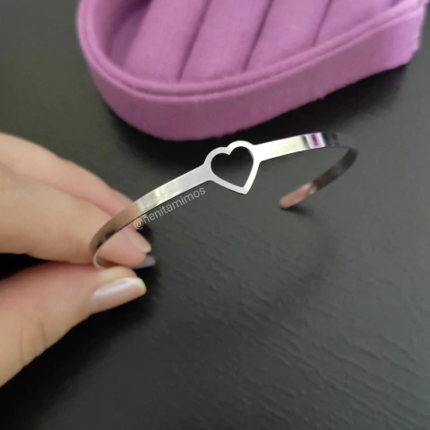 Bracelete coração regulável em aço inoxidável - comprar online