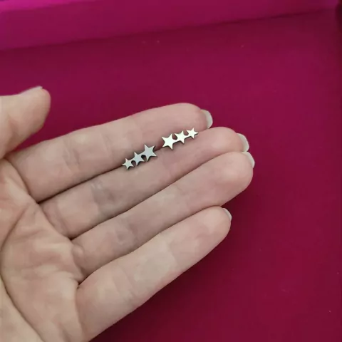 Brinco triplo três estrelas em aço inoxidável