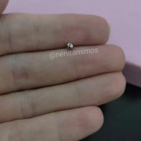 Bolinha para piercing em aço inoxidável prateado pequena 3mm