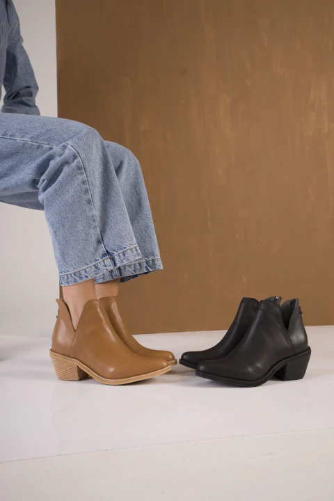 Ada Cuero - comprar online