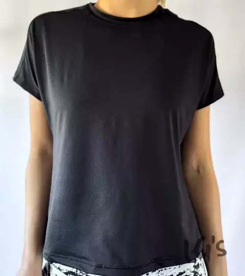 Remera Dry-Fit Negro - comprar online