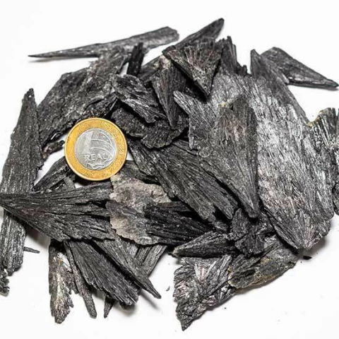 500g Cianita Preta ou Vassoura de Bruxa Pedra Classe B