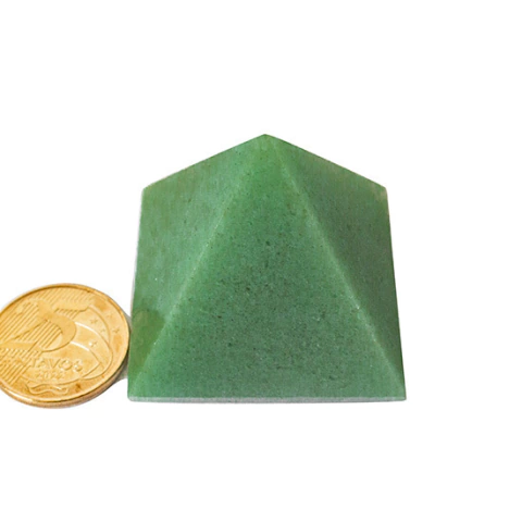 Pirâmide Quartzo Verde 40 a 50 mm entre 50 a 100 gr Classe B