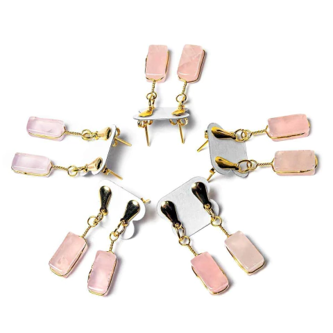 05 Brinco Pedra Quartzo Rosa Retângulo Ranhurado Dourado ATACADO