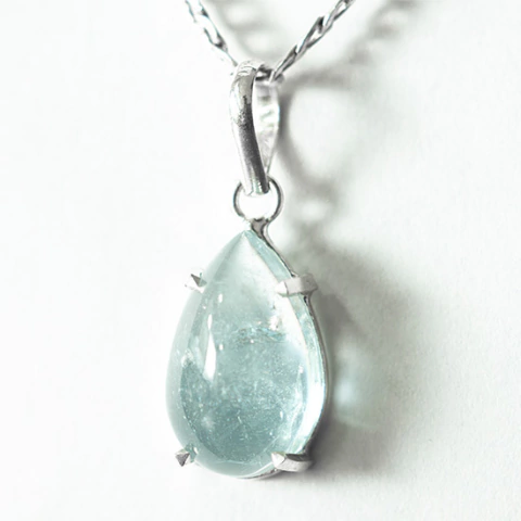 Colar Pedra Topazio Azul Gota Natural Na Garra Prata 950