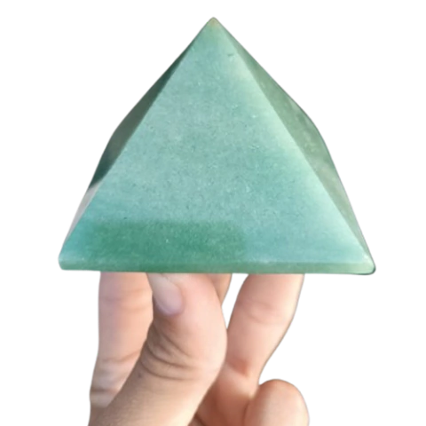 Piramide Quartzo Verde Pedra Natural Classe B 4,8cm 262g