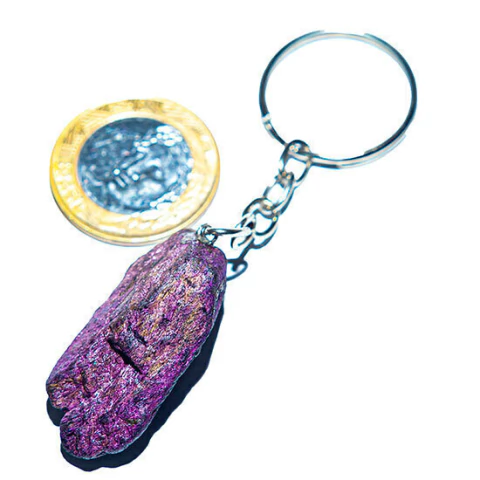 Chaveiro Pedrinha Purpurita Bruta Natural Prateado