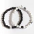 Pulseira Bolinha Obsidiana Negra e Howlita Casal 6mm Fio Silicone Elastico