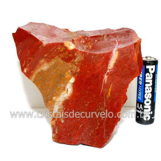 Pedra de Jaspe Africano. O Jaspe Africano é conhecido por suas propriedades de estabilidade e equilíbrio.