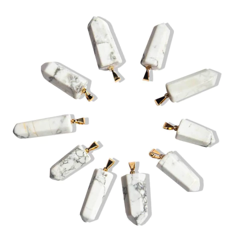 10 Pingente Pontinha Howlita Branca Pedra Natural Montagem Dourado Atacado