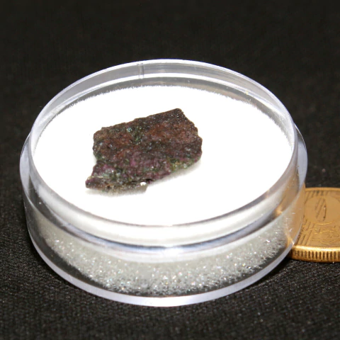 Estojo Com Amostra de Rubi no Coridon Bruto Pedra Natural 133997