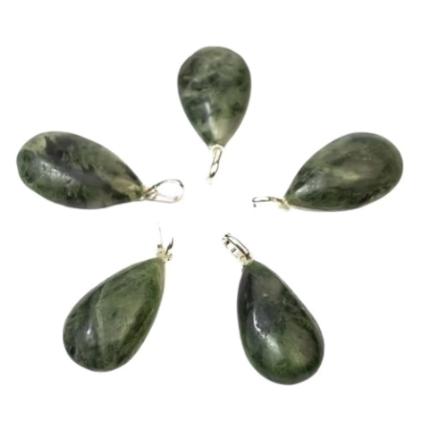 03 Pingente Gota Pedra Epidoto Natural Pino Prata 950 Atacado