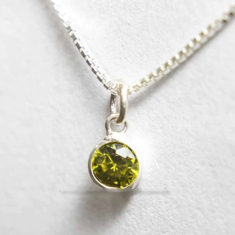 Colar e Pingente Prata 925 Pedra Zircônia de Turmalina Verde