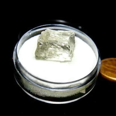 Espodumena Verde Fonte Litio Pedra Natural No Estojo 135949