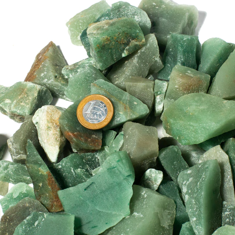 20 Kg Cascalho Bruto Quartzo Verde Natural 10 a 70mm Tipo B