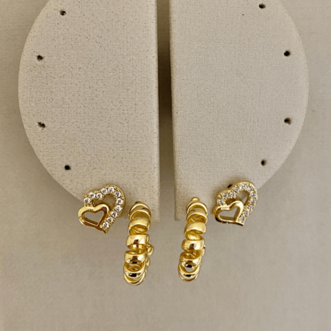 COD8127 BRINCO DUPLO ARGOLA + CORAÇÃO BIJU DOURADO