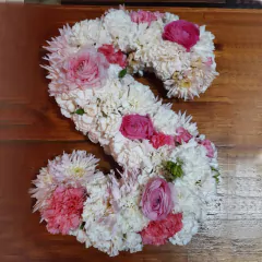 Iniciales con flores - Florece