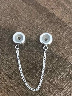 Trava Berloque Prata 925 P/ Pulseira Fina Pega Ladrão - Lojas La&Ny