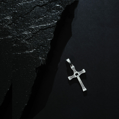 Pingente Crucifixo Cruz Cravejado Toretto Prata Legitima - comprar online